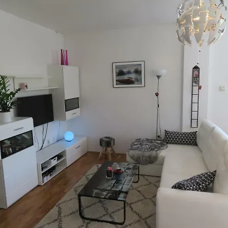 Apartman Eli Rovinj Exterior photo